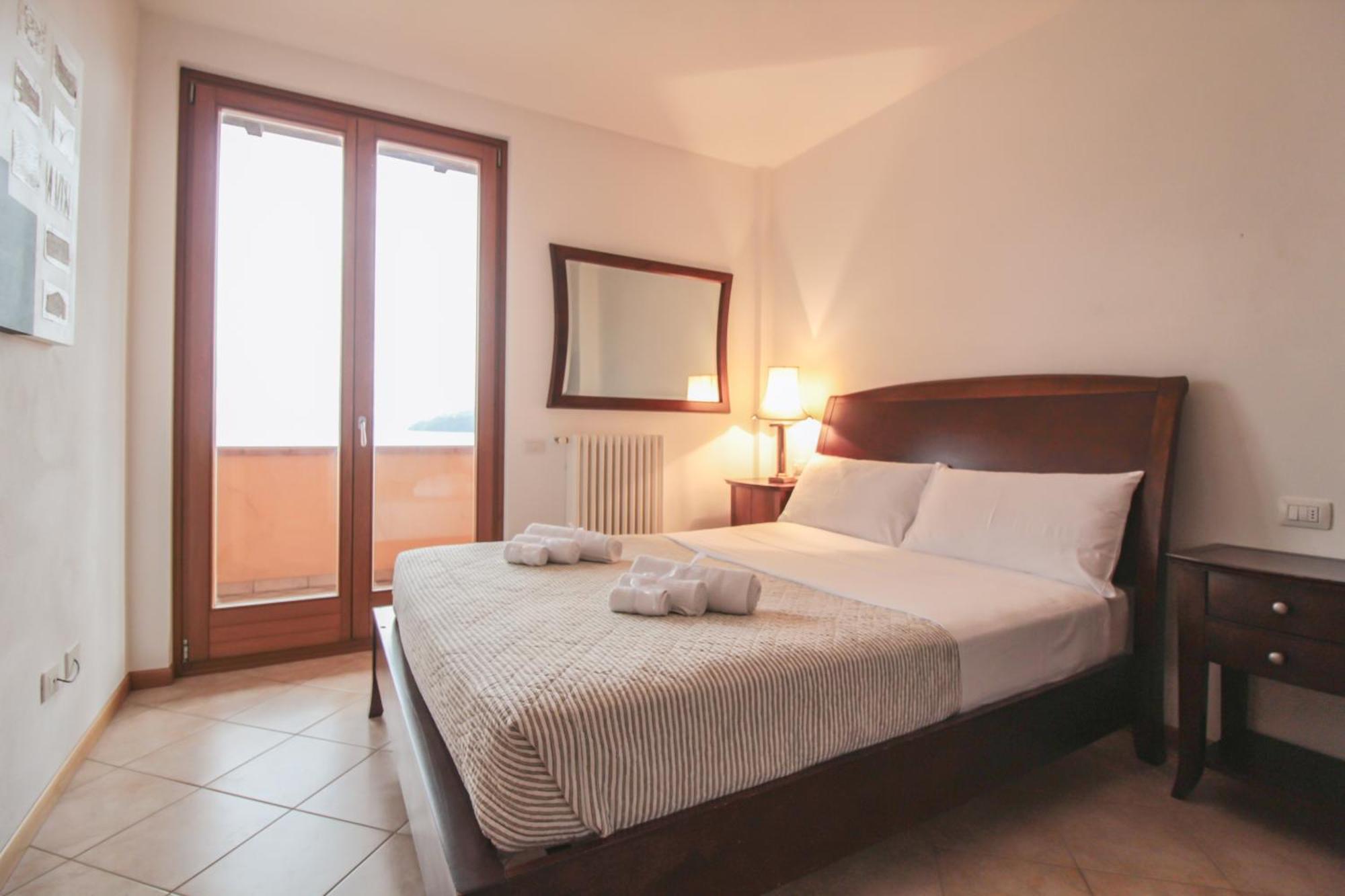 Villa Serena Pianello Del Lario Екстериор снимка